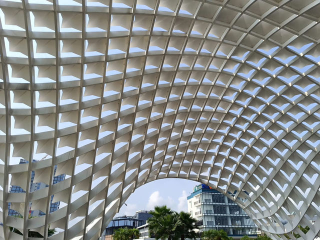 中越峴港 市區景點 粉紅教堂 五行山 apec 