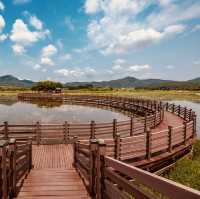 🏰🌉 *Step into History: Byeongyeongseong’s Military Fortress Bridge (병영성 홍교)* 🚶♂️🍂
