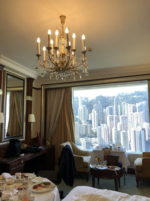 A Luxurious Retreat at Island Shangri-La Hong Kong 🇭🇰 