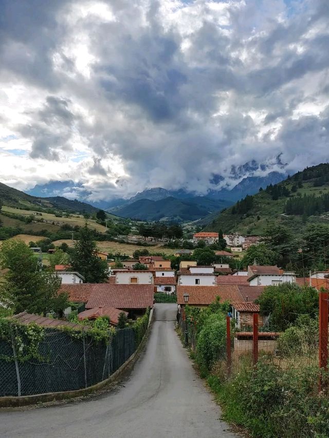 Cozy Streets and Mountain Feels in Potes