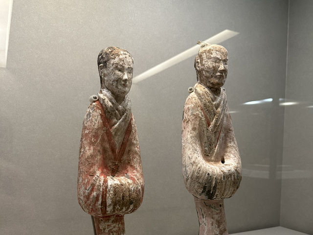 Must-visit places in Taipei Palace Museum
