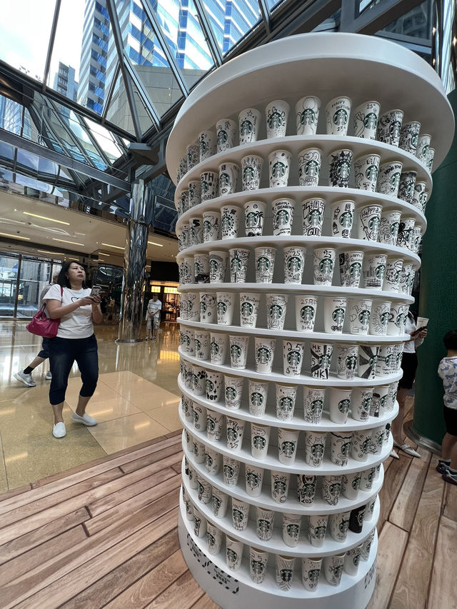 Starbucks 星巴克主題展登陸香港太古城中心