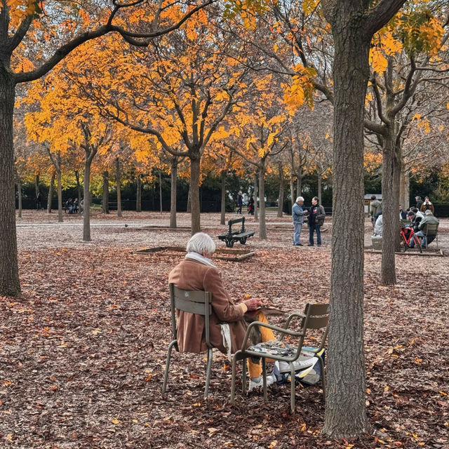 🍁 Autumn in Paris | Gentle Moments at Jardin du Luxembourg
