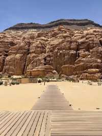 【サウジアラビア】一生に一度は行きたい絶景ホテル🥹‼️