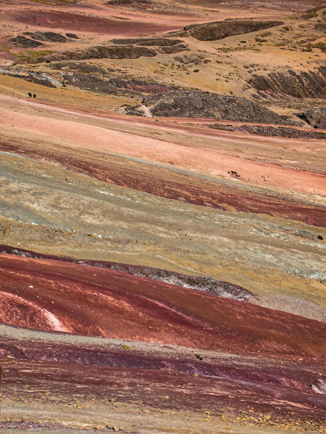 【秘魯彩虹山 Vinicunca｜安第斯的彩色奇蹟】