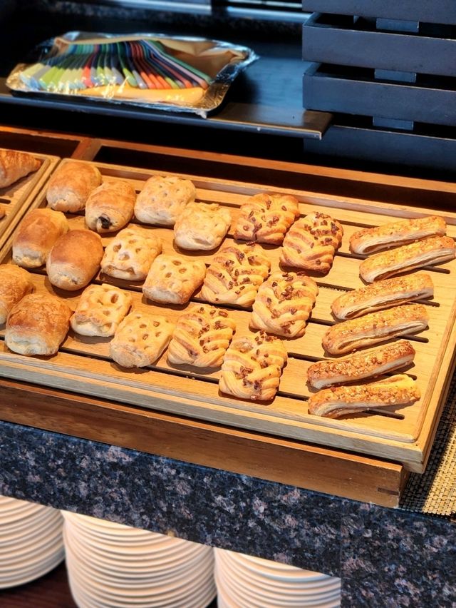 🥐 괌 츠바키타워, 라운지 모닝 커피 타임에서 시작한 아침