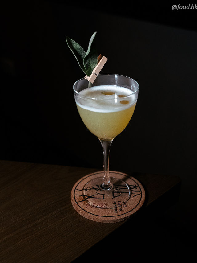 維港夜景配港式創意菜！$40食到菠蘿包夾雪糕？