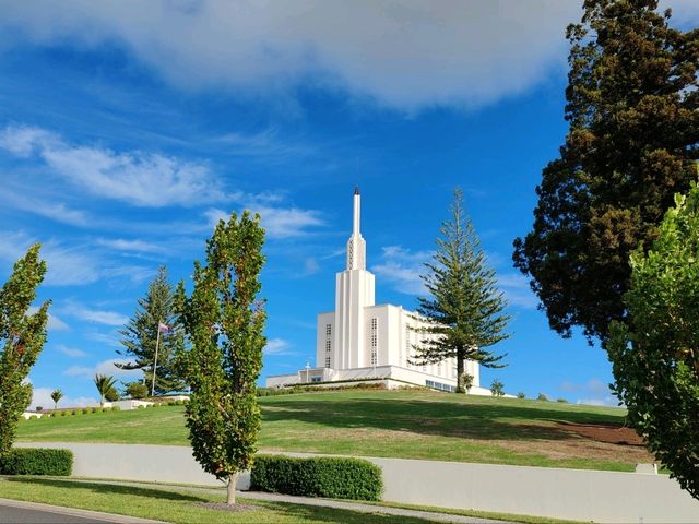The Hamilton New Zealand Temple: A Divine Light Atop the Hill