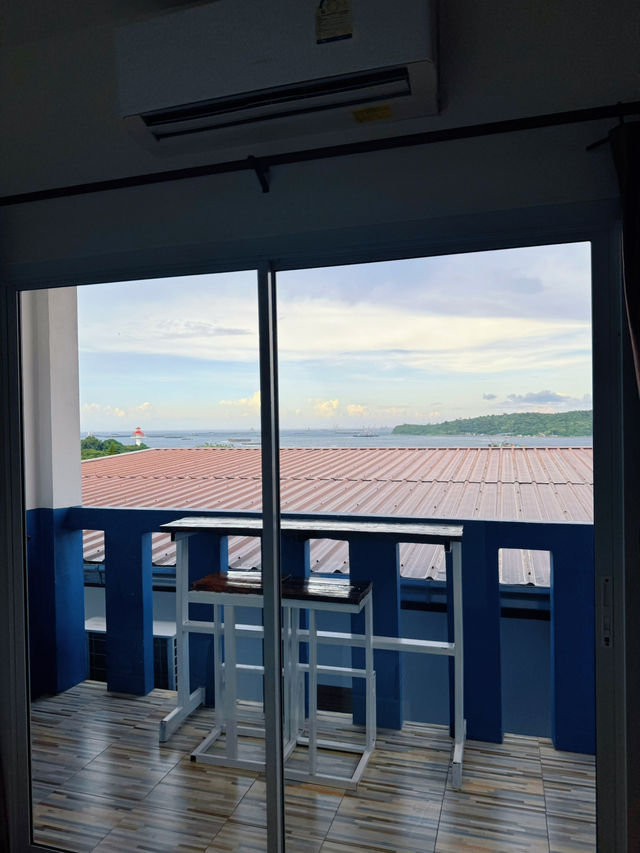แนะนำที่พักบนเกาะสีชัง,ชลบุรี🏠🏖️
