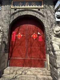 🙏 A Glimpse Into Local Buddhist Life — Huguo Pusa Temple (护国般若寺)