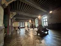 法國 🇫🇷 皮耶楓城堡 Château de Pierrefonds｜電影感滿滿的中世紀要塞