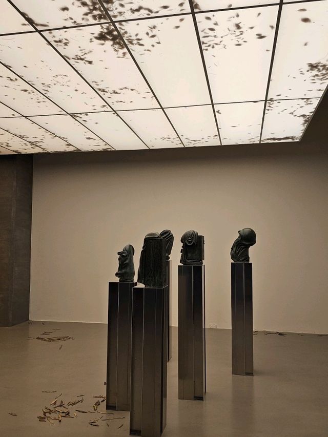 台北雙年展：〈地平線上的低吟〉，在藝術之間聽見世界的回聲