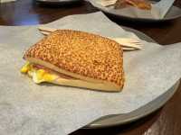 ☕ STARBUCKS RESERVE (Beijing Fun / Beijingfang) — Good Coffee, but Service Lacks Genuine Warmth