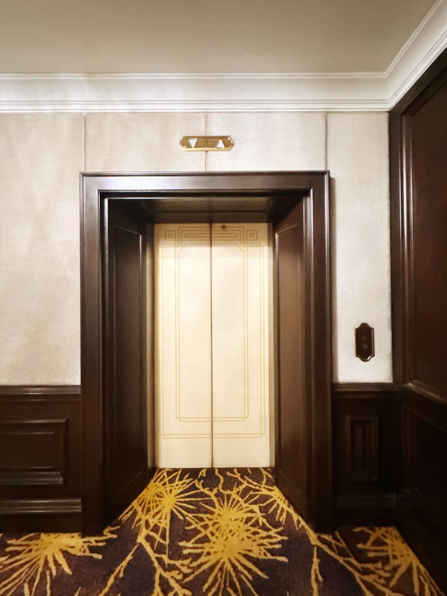 럭셔리로 물든 연말, 리츠칼튼 쿠알라룸푸르 크리스마스