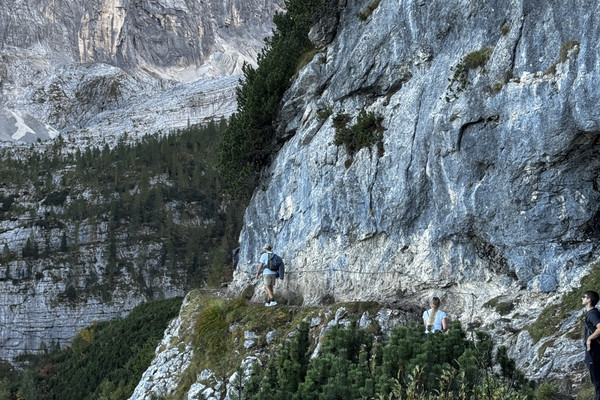 This is the most dangerous edge in Lago di Solapis | Trip.com Cortina d ...
