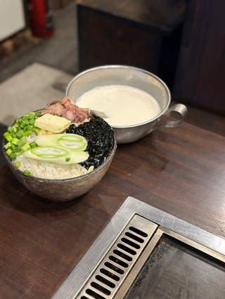 淺草寺附近必食文字燒店。