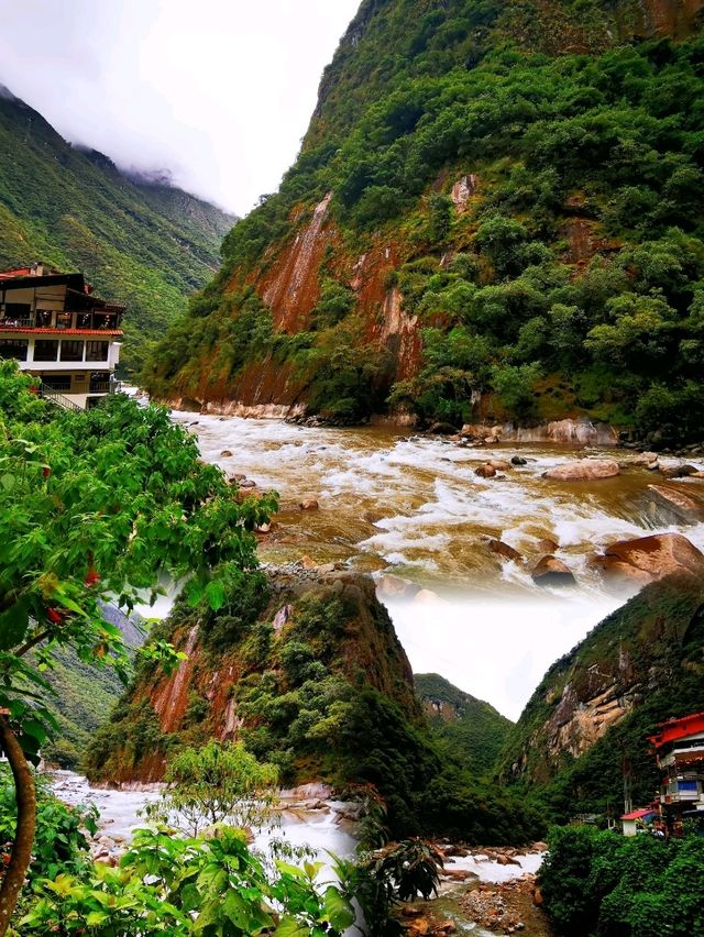 Aguas Calientes(熱水鎮)