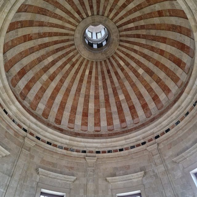 🏛️ National Pantheon: Unveiling Lisbon's Historic Legacy! 🌟