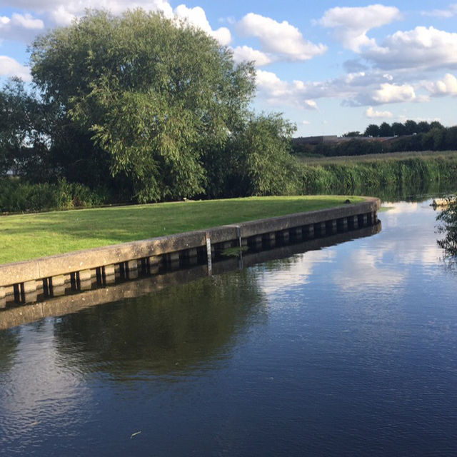 The beauty of Watermead park 