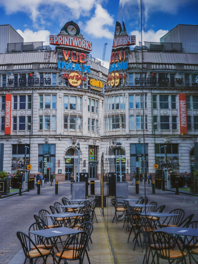 Manchester’s Nightlife & Food Scene: A City of Flavours & Lights 🍴