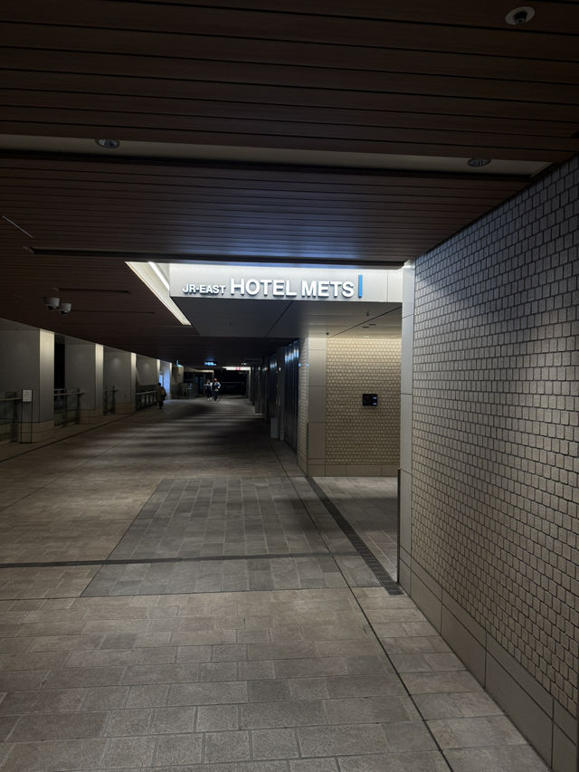 【JR東日本ホテルメッツ 横浜】ホテルレビュー : 横浜駅近で快適＆機能的な滞在ができるコスパホテル
