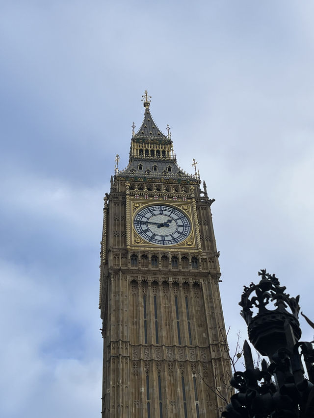 London Like a Local, Loved Like a Legend