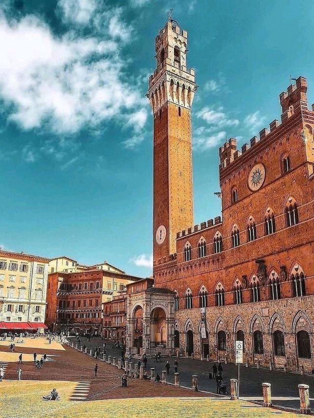 Siena: A Medieval Masterpiece in the Heart of Tuscany