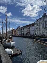 🌈🍽️ Lunch with a View & Stories in Every Step – Nyhavn, Copenhagen 🇩🇰🚶‍♀️ 