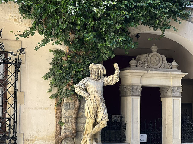 Peleș Castle – Romania’s Crown Jewel 👑🇷🇴