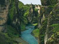 💧 따뜻한 숨을 품은 푸른 호수의 아침