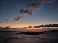 💙🌴 Santorini on a Budget: How to Enjoy the Island Without Overspending