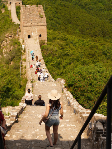 北京にある万里の長城の頂上部分😍🔝 | Trip.com 北京