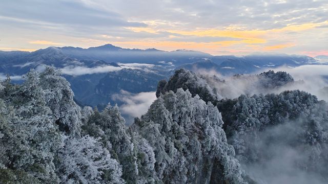 光雾山旅遊景區直通車來啦！