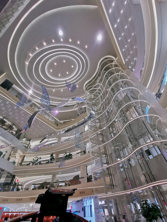 聖誕氛圍citywalk，高新中大美到家了