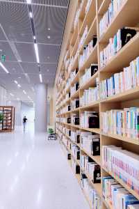 浦東圖書館