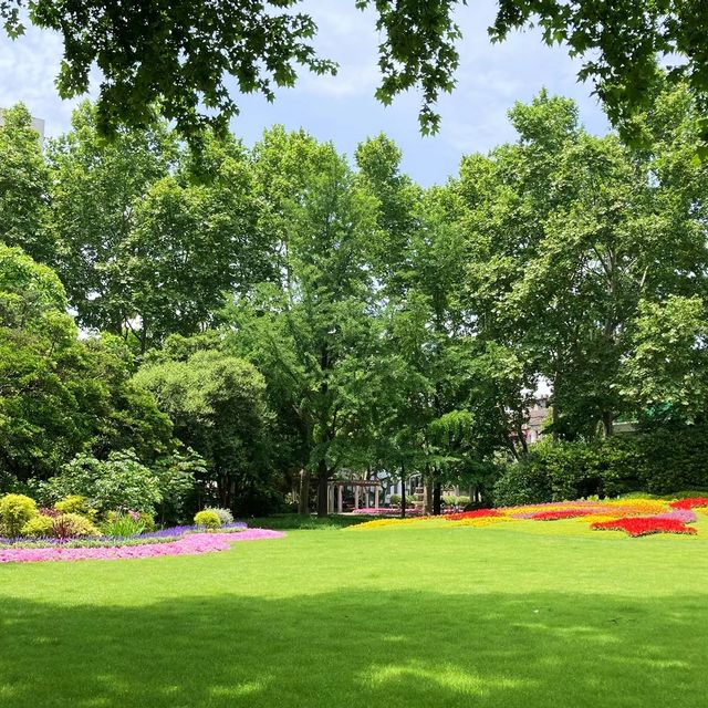 去逛公園去哪裡?去上海市徐匯區淮海中路襄陽公園 去逛公園去哪裡?去上海市徐匯區淮海中路襄陽公園