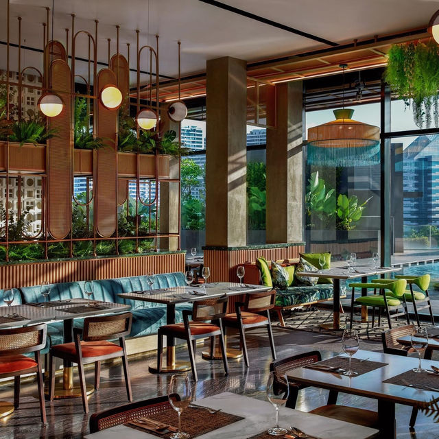 Momentus Hotel Alexandra一應俱全的星級酒店