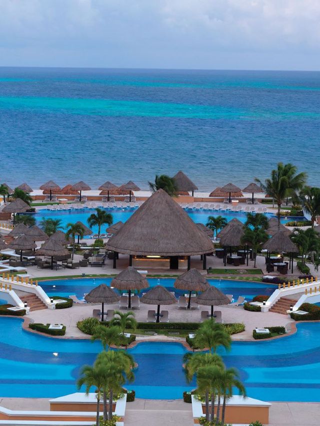 🌴✨ Cancun Getaway: Moon Palace's All-Inclusive Bliss 🌊🍹 🌴✨ Cancun Getaway: Moon Palace's All-Inclusive Bliss 🌊🍹