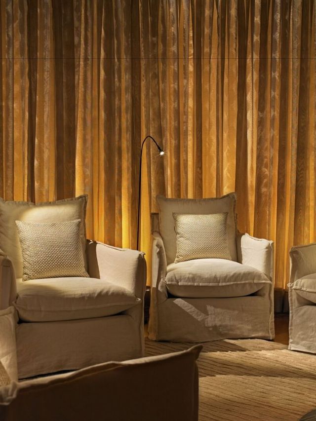 🎓✨ Dreamy Harvard Hideaway: The Charles Hotel 🌟