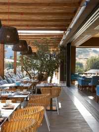 🌟✈️ Elounda's Luxury Oasis: Top Hotel Pick! 🏨🌊