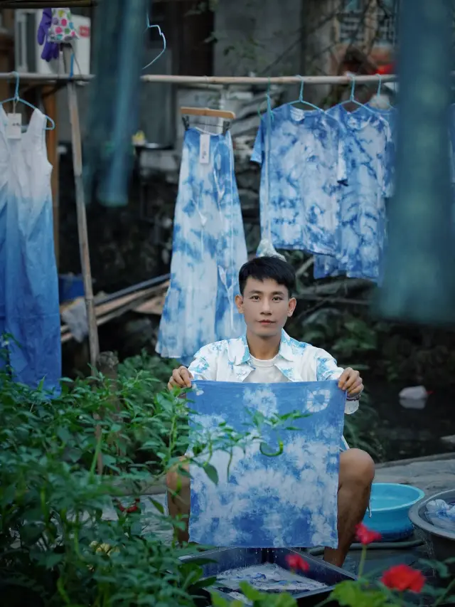 在肇興侗寨！沉浸式體驗非遺扎染