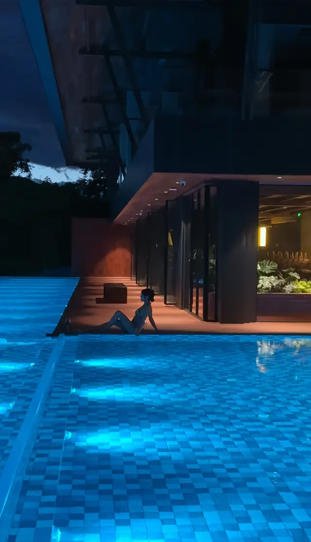 This riverside hotel in Xishuangbanna is so popular that it's hard to book a room