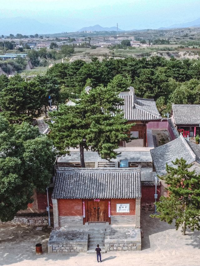 跟隨黑神話悟空,解鎖中國最古老的木構建築——南禪寺。