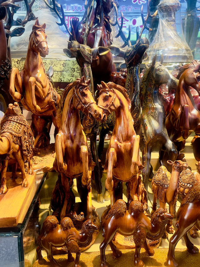Central Asia? No, it’s the International Grand Bazaar in Urumqi! 🇨🇳