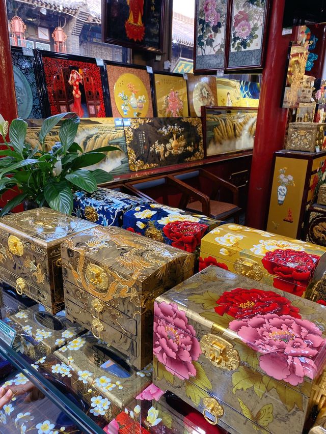 平遥永隆號推光漆器|匠心獨具。 平遥永隆號推光漆器|匠心獨具。