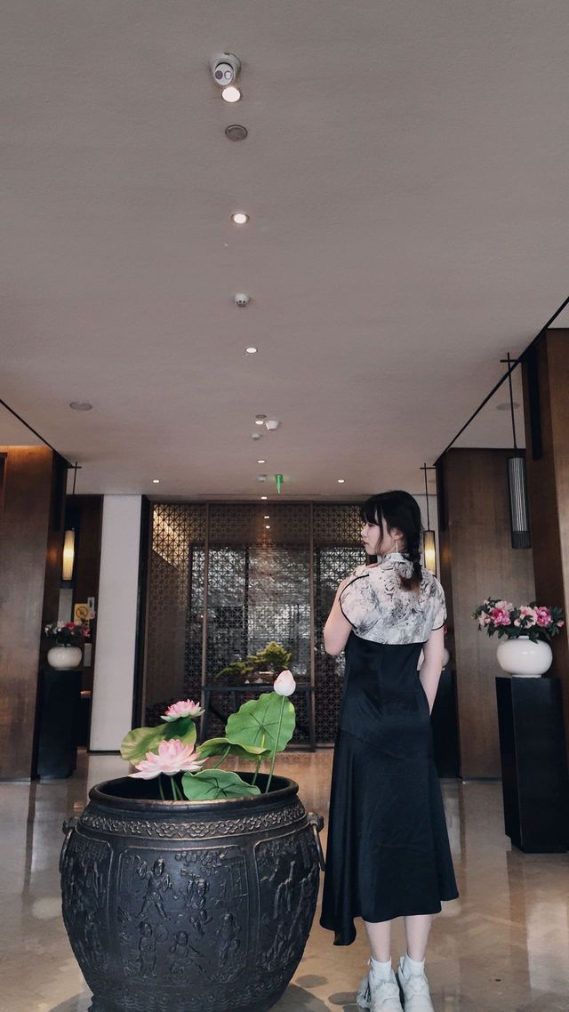 藏在山野間的中式酒店