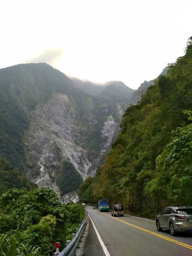 Discover the Stunning Taroko Park in Taiwan 🌄