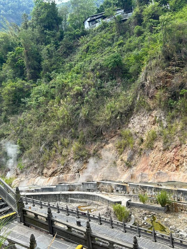 德宏-保山清明遊 超美時節別錯過