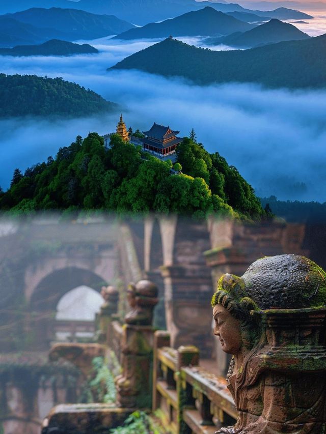 峨眉山：雲海佛光裡的仙境，一場身心的治癒之旅