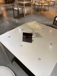 HAUS NOWHERE @Huaihai Road เซี่ยงไฮ้